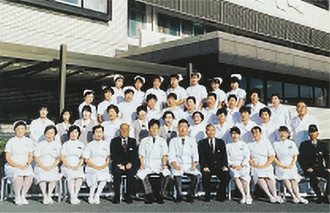 【本館新築当時の写真】