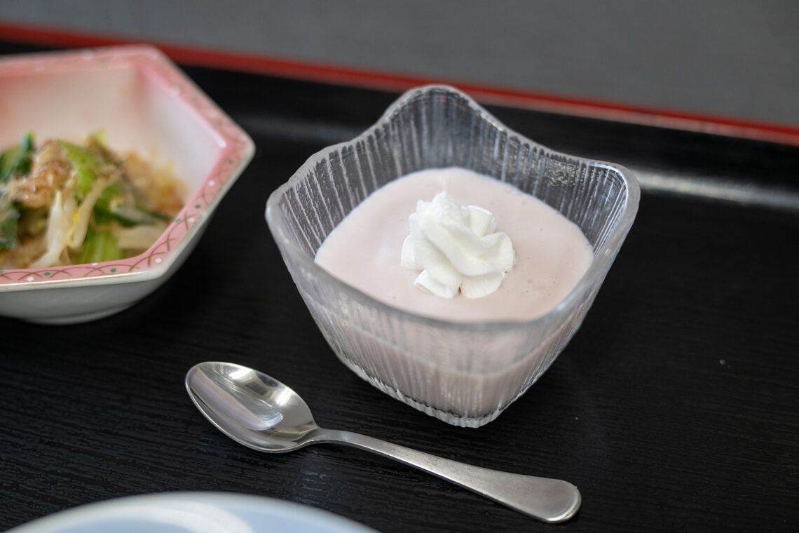 昼食