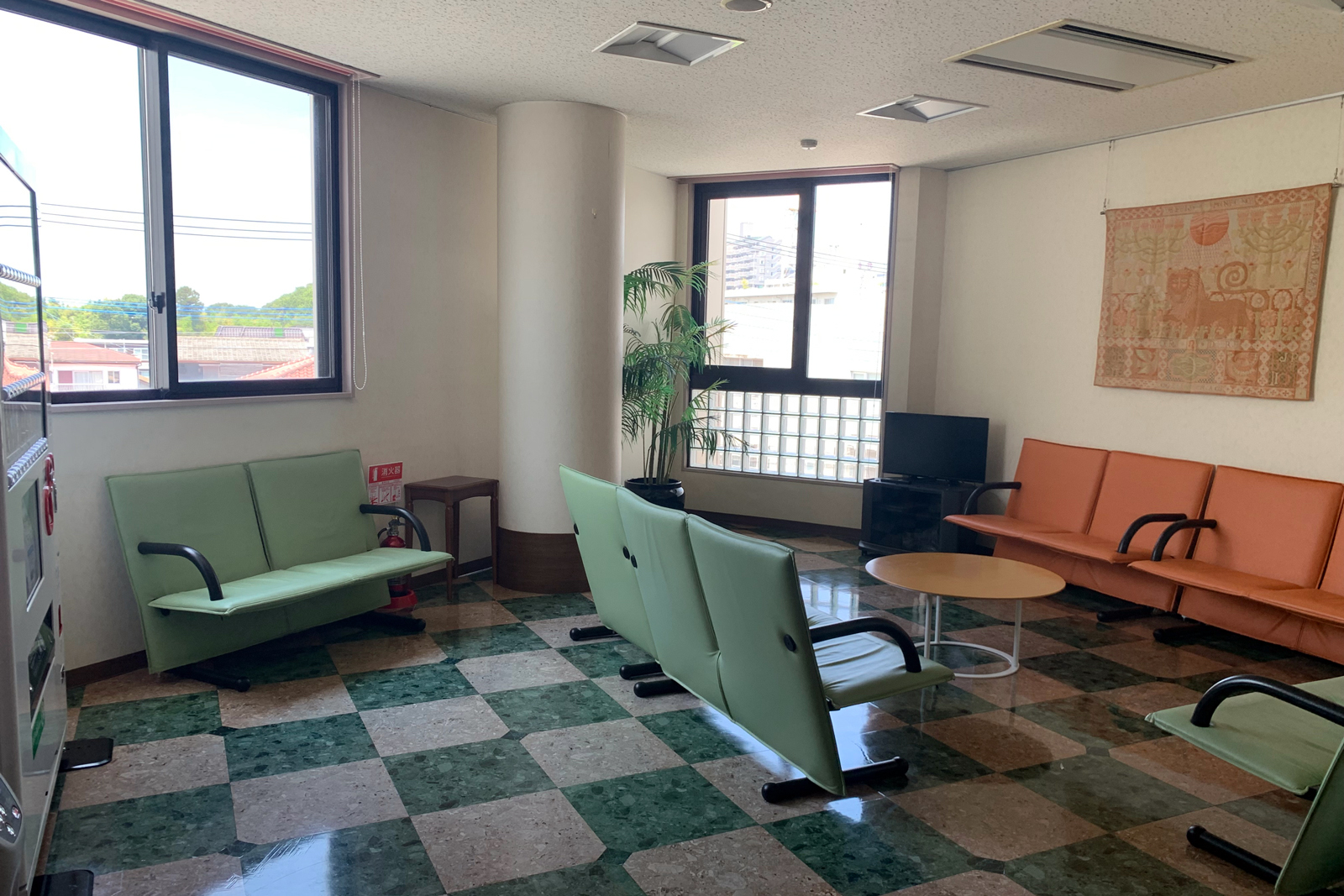 新館3階ロビー